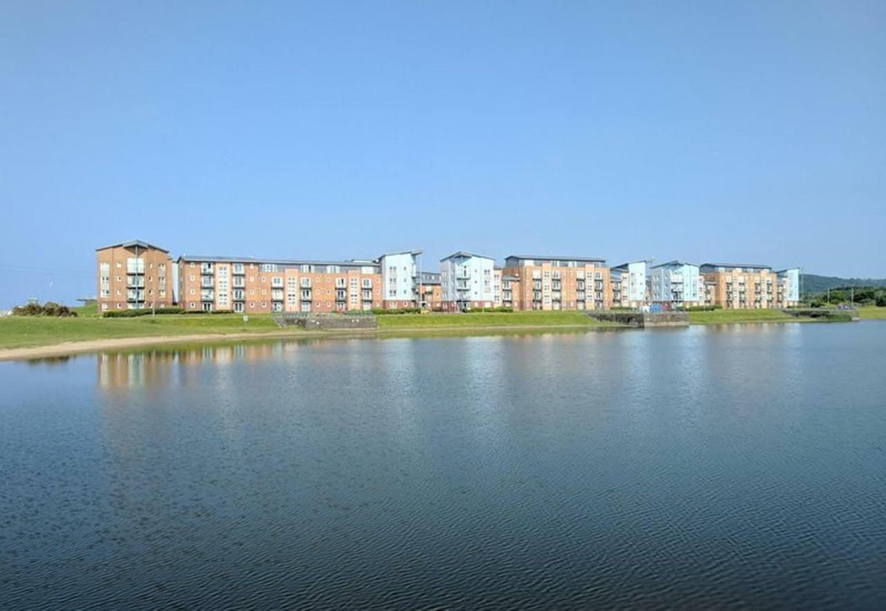 Beach Front Ground Floor Apartment Llanelli Extérieur photo
